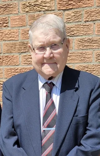 In Loving Memory of LeeRoy Berglund